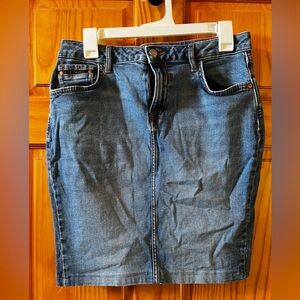 Calvin Klein Blue Denim Pencil Skirt Skirt Size 30
